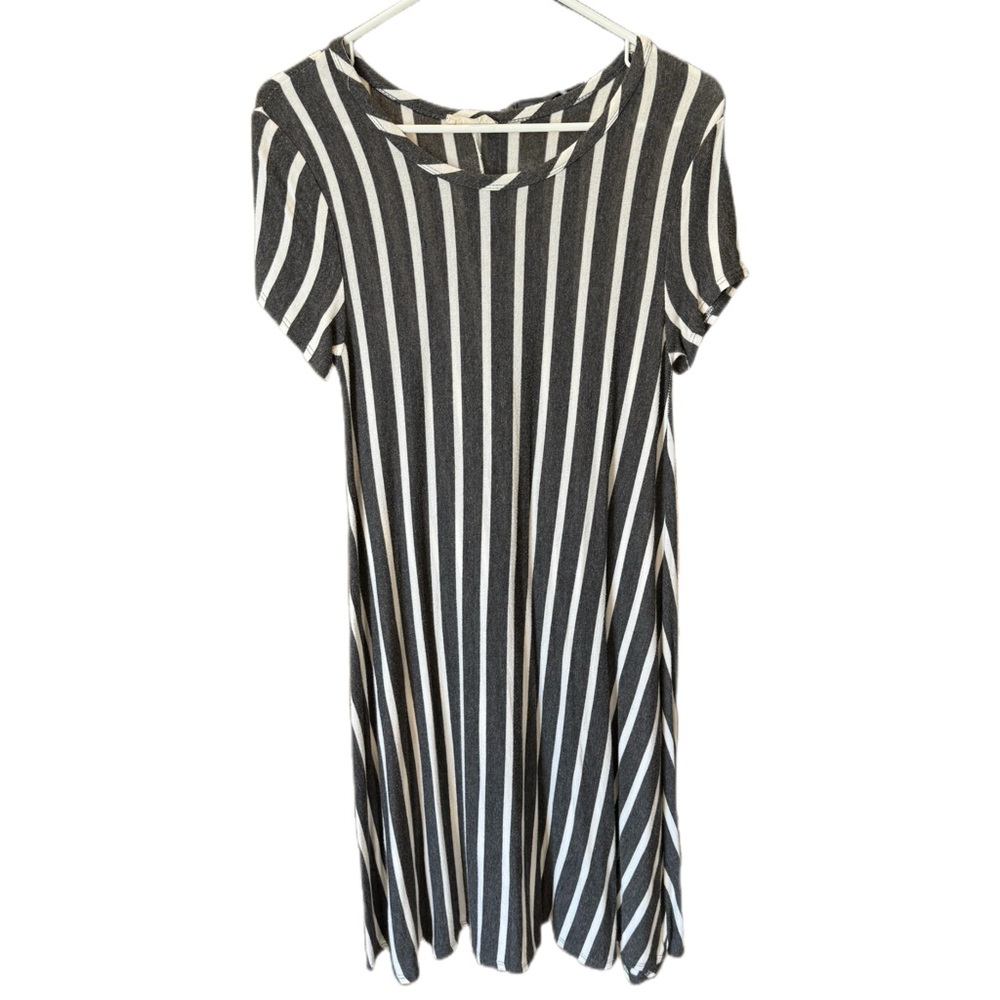 Chic Striped grey and White Midi Dress